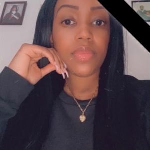 Meet your Posher, Pamela